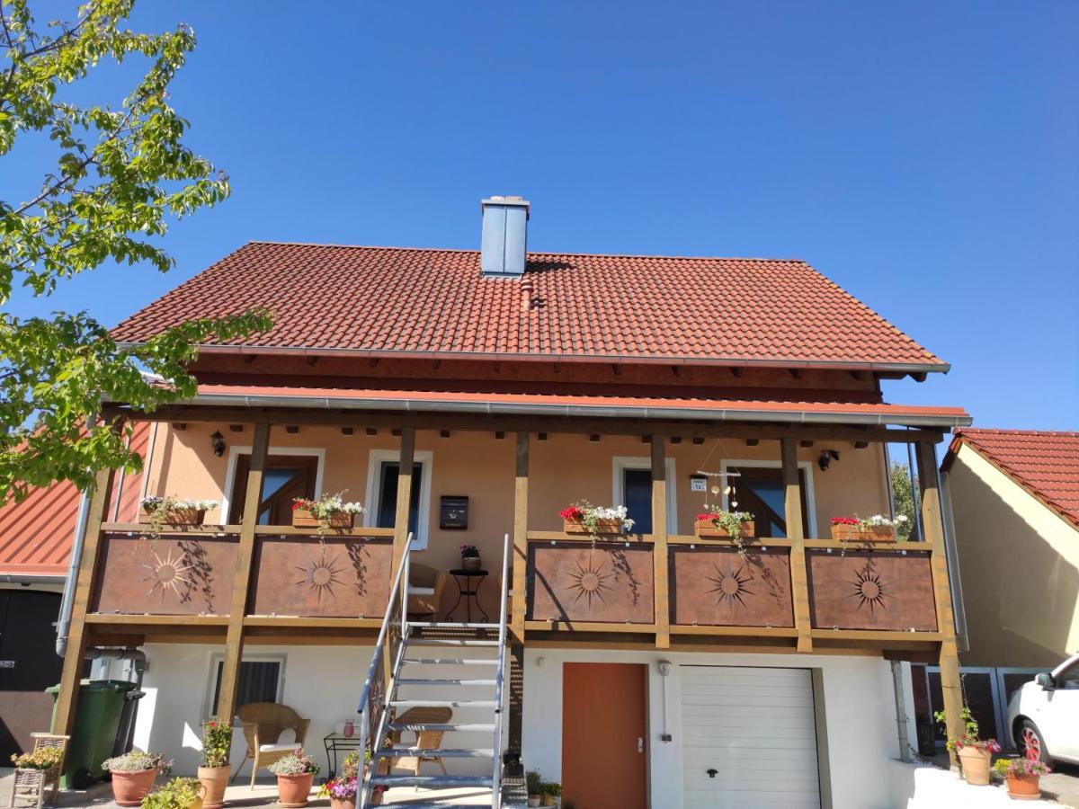 Appartment Im Seeblick Bodenwohr Экстерьер фото